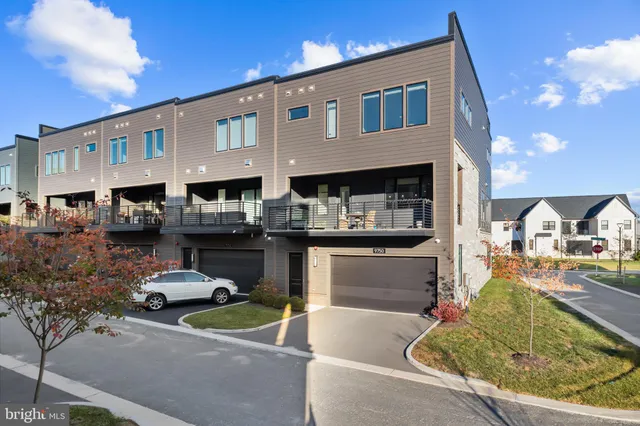 $1,779,999 | 9750 Windflower Way, Bethesda, MD 20817