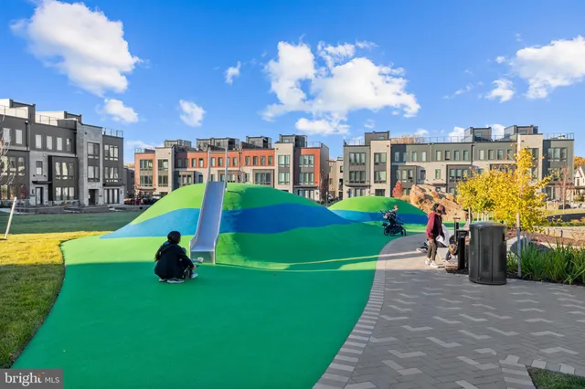 $1,779,999 | 9750 Windflower Way, Bethesda, MD 20817