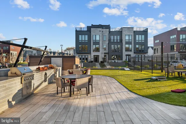 $1,779,999 | 9750 Windflower Way, Bethesda, MD 20817