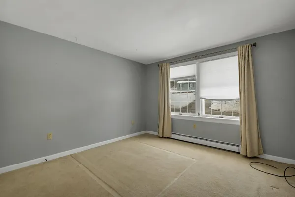 $699,999 | 53 Oak-Knoll Road, Meredith, NH 03253