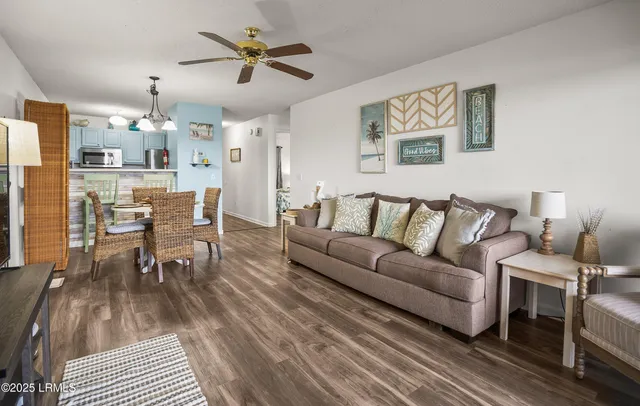 $305,000 | 186 Beach Club Villa Drive, Unit 186, Fripp Island, SC 29920