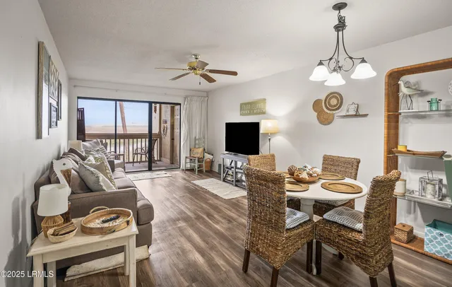 $305,000 | 186 Beach Club Villa Drive, Unit 186, Fripp Island, SC 29920