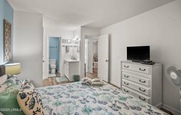 $305,000 | 186 Beach Club Villa Drive, Unit 186, Fripp Island, SC 29920