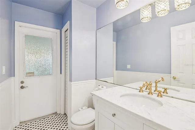 a view of a livingroom with a window