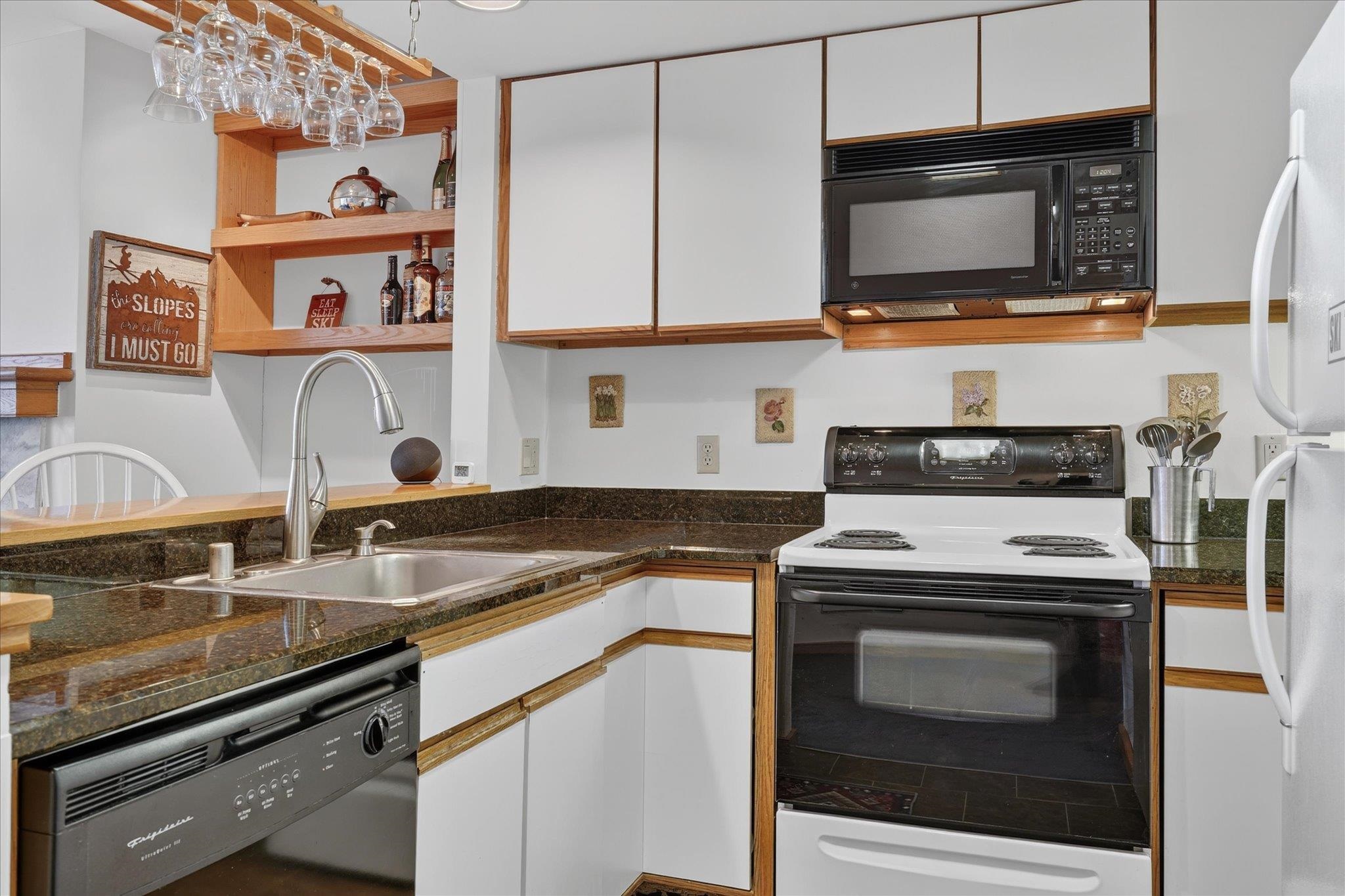 57 High Ridge Road, Unit B5 Killington, VT 05751 - Photo 12 of 50