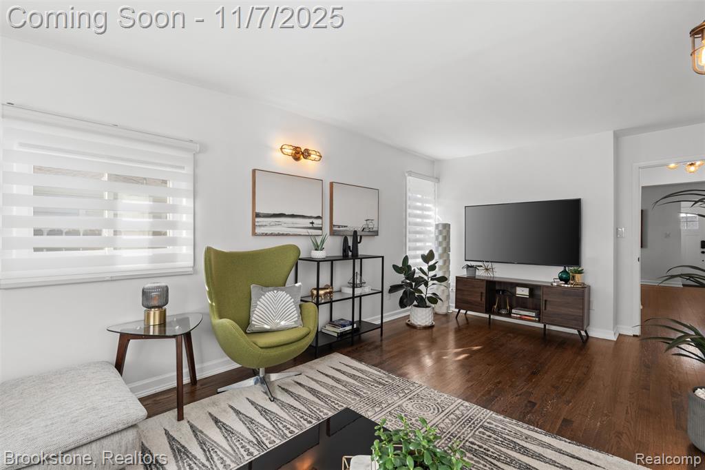 2221 Columbia Road Berkley, MI 48072 - Photo 17 of 39