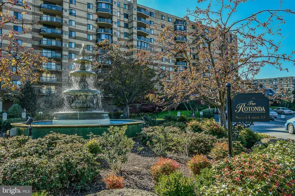 $3,100 | 8370 Greensboro Drive, Unit 325, McLean, VA 22102