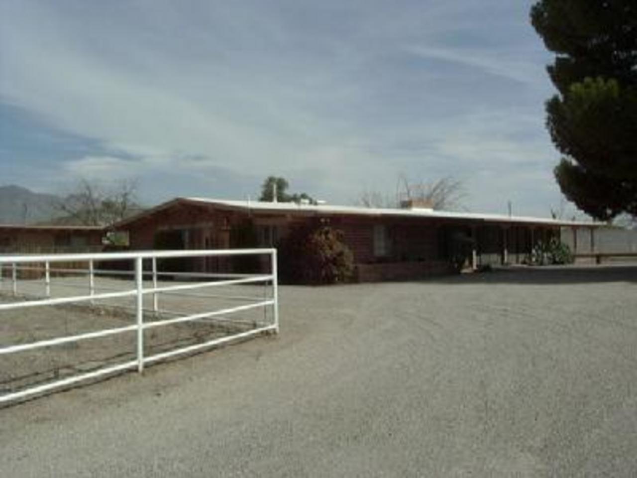 3361 East River Road Tucson, AZ 85718 - Photo 1 of 1