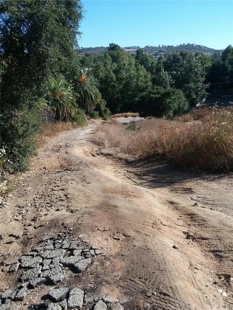 31444 Valley Center Road Valley Center, CA 92082 - Photo 2 of 5