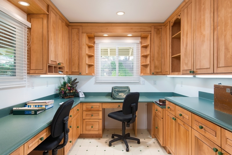 2466 Wynola Road Julian, CA 92036 - Photo 19 of 25 Private office.