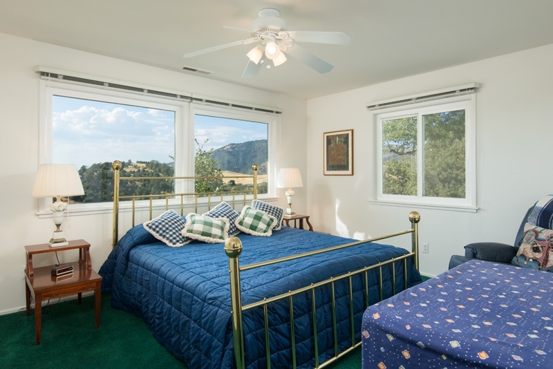 2466 Wynola Road Julian, CA 92036 - Photo 21 of 25 Two of the four upstairs bedrooms.