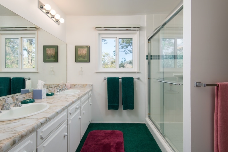 2466 Wynola Road Julian, CA 92036 - Photo 24 of 25 Upstairs bathroom with double vanity.