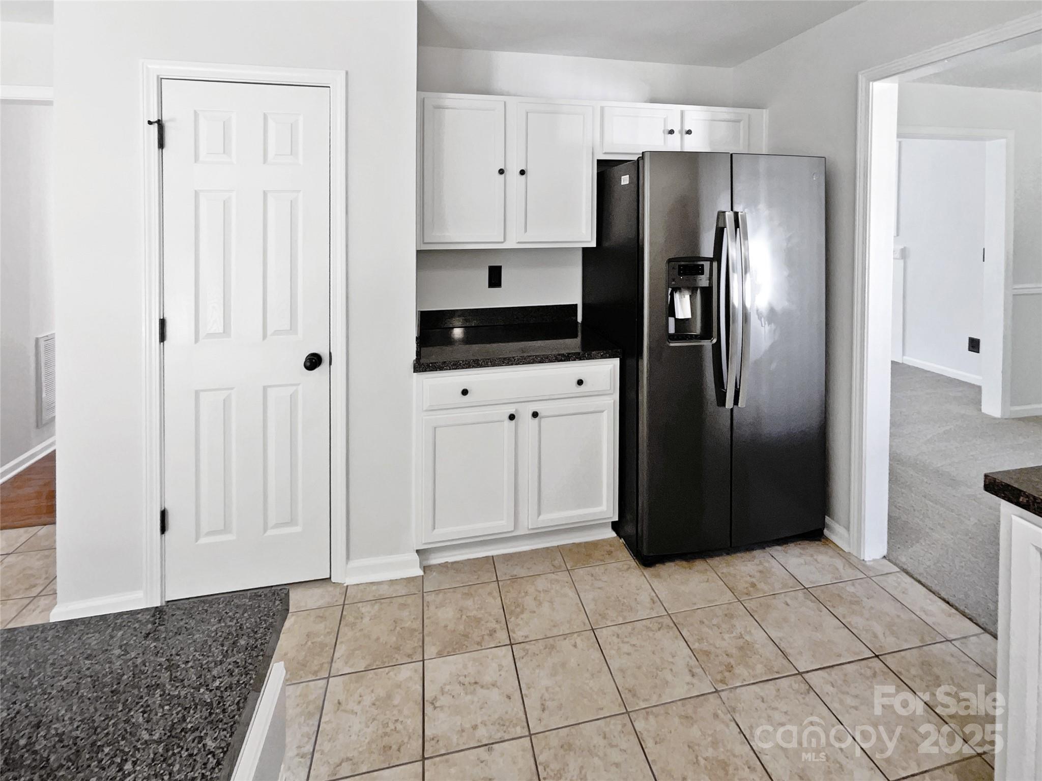 2720 Black Cherry Drive Charlotte, NC 28262 - Photo 13 of 22