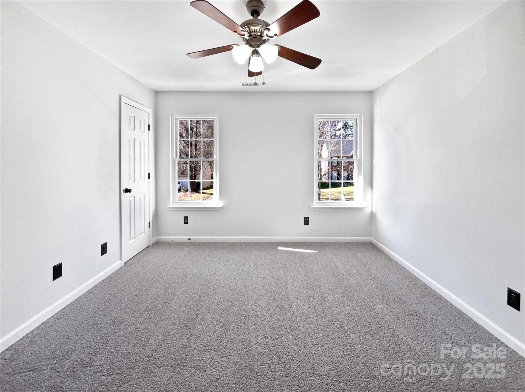 2720 Black Cherry Drive Charlotte, NC 28262 - Photo 5 of 22