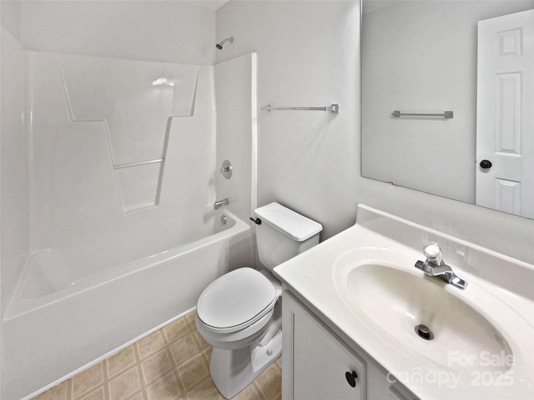 2720 Black Cherry Drive Charlotte, NC 28262 - Photo 7 of 22