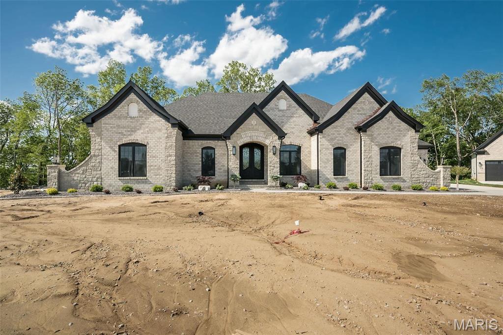 805 Silver Buck Lane Chesterfield, MO 63005 - Photo 2 of 50