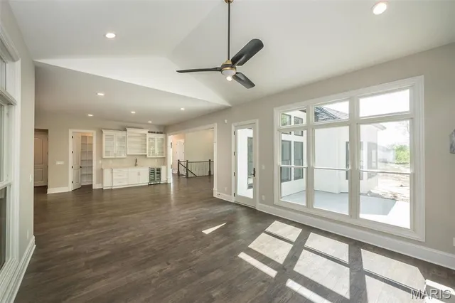 $1,640,000 | 805 Silver Buck Lane, Chesterfield, MO 63005