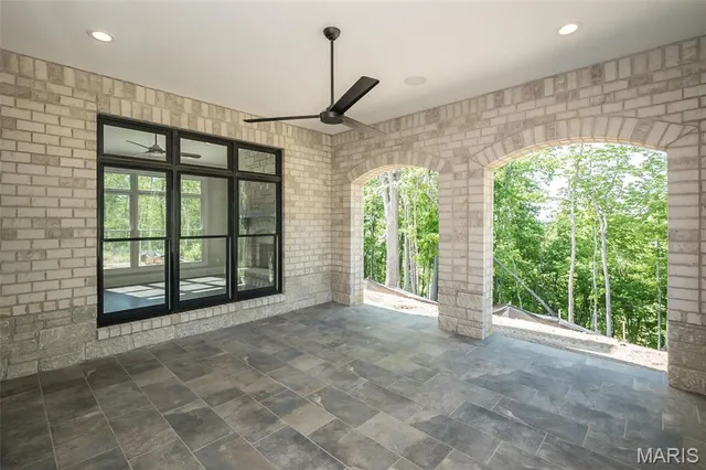 $1,640,000 | 805 Silver Buck Lane, Chesterfield, MO 63005