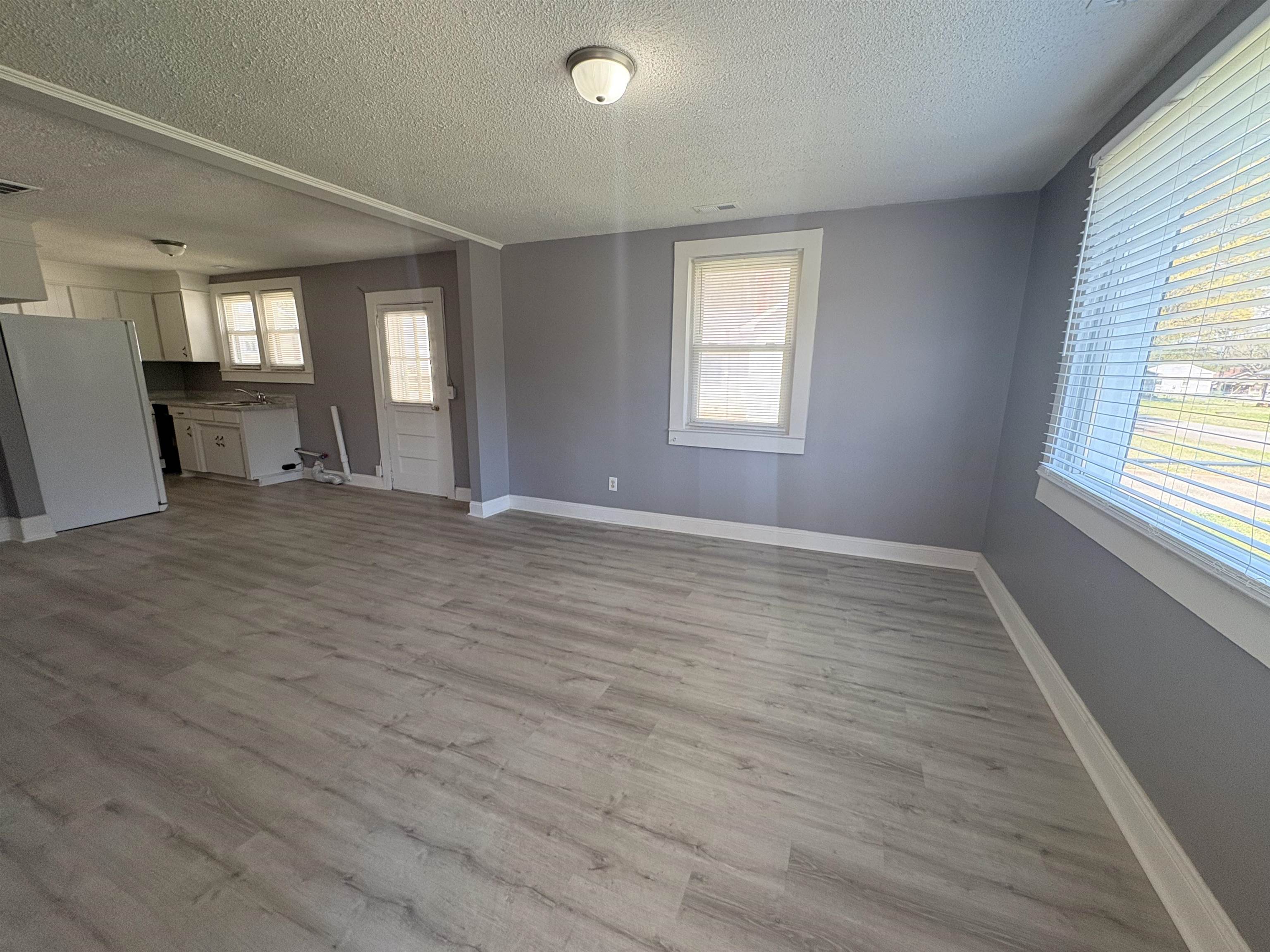 1141 Martin Road Spartanburg, SC 29301 - Photo 3 of 9