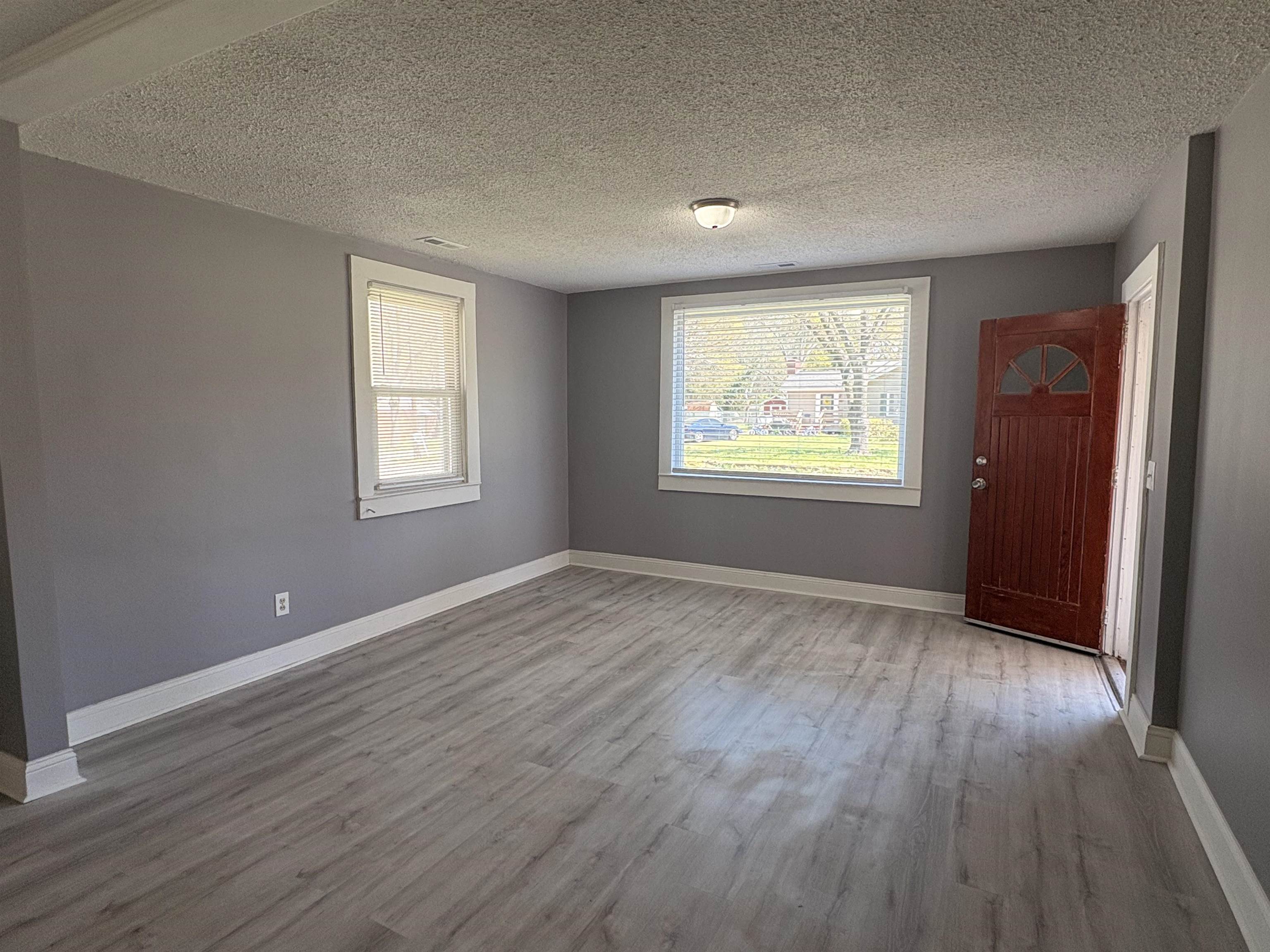 1141 Martin Road Spartanburg, SC 29301 - Photo 4 of 9