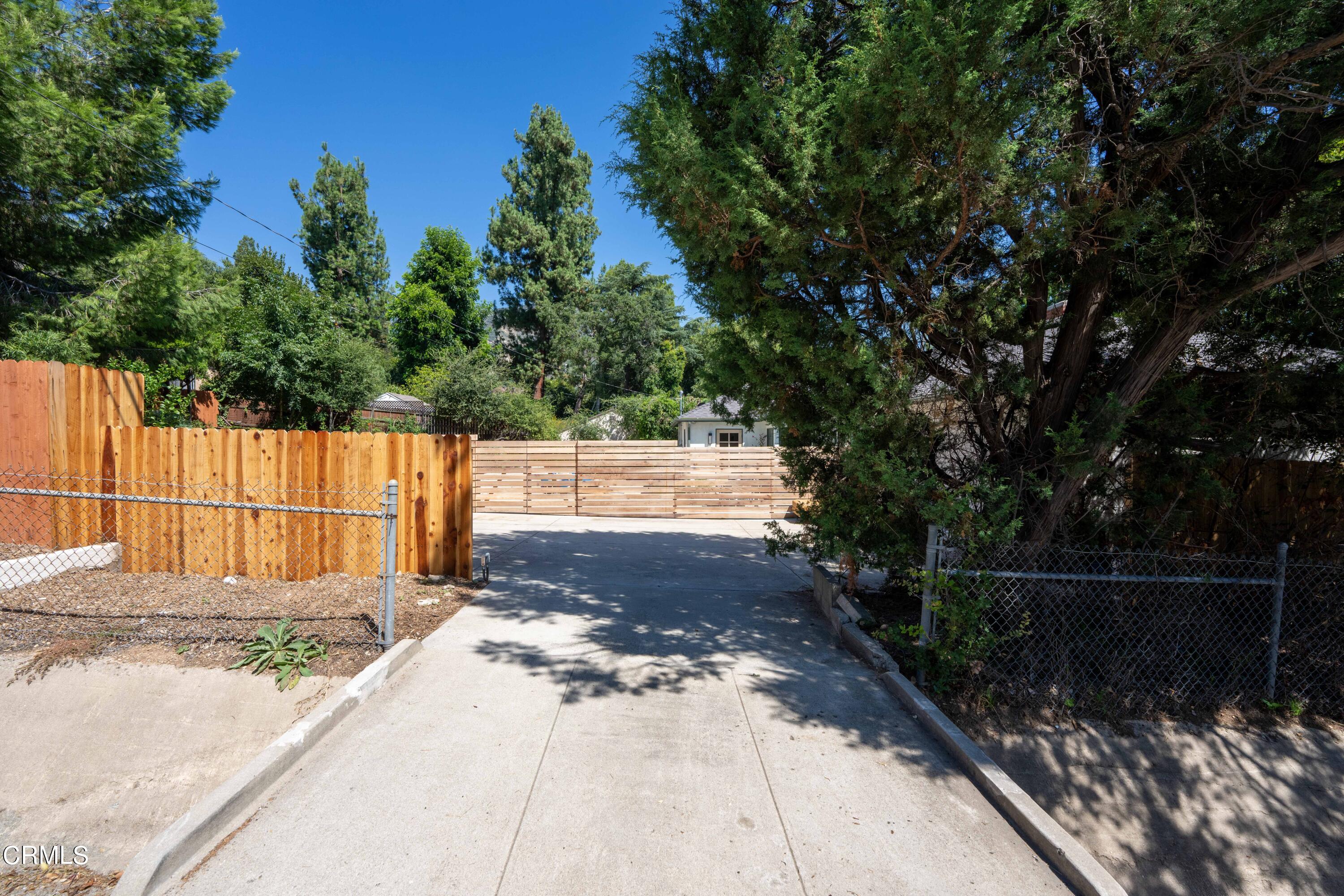 1887 Homewood Drive Altadena, CA 91001 - Photo 22 of 27 a view of a backyard