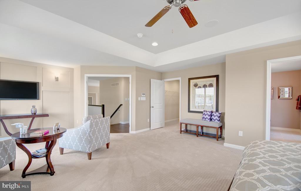 400 Rederick Lane, Unit 1 Middletown, DE 19709 - Photo 37 of 39 a room with furniture and air hockey table