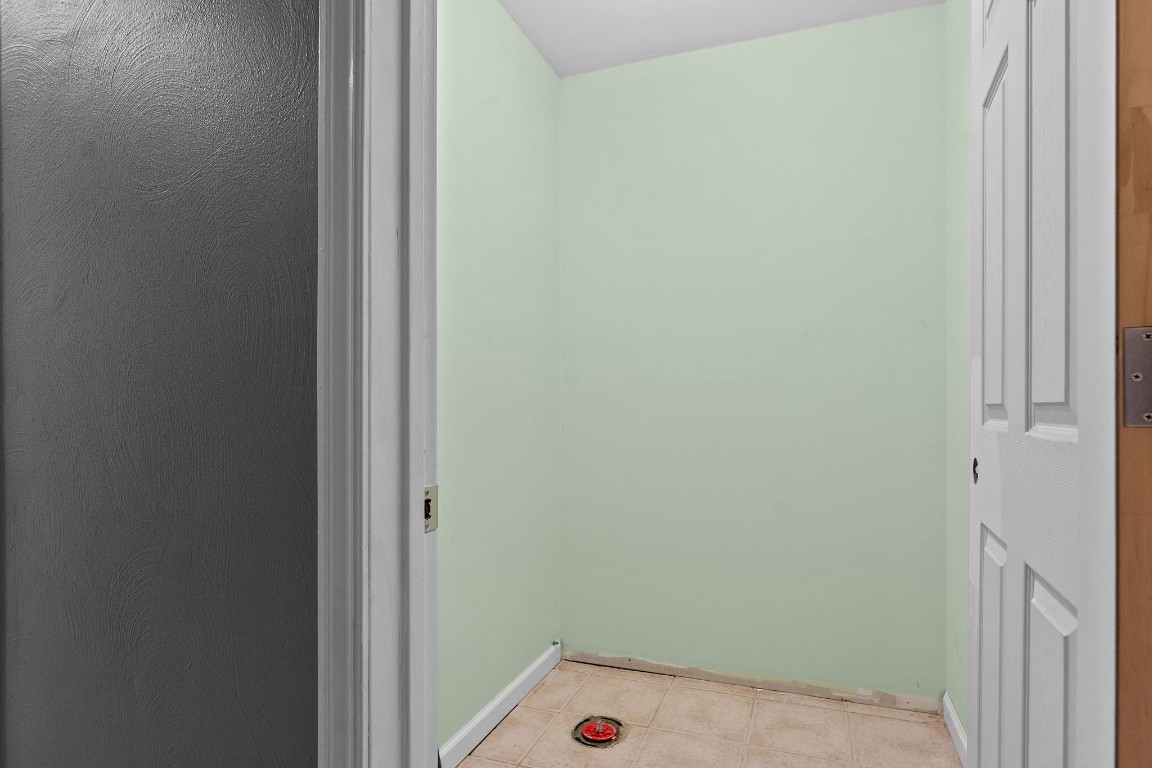 17 Dorothy Road Apalachin, NY 13732 - Photo 32 of 38