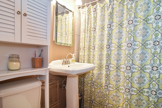 903 Crest Street Wheaton, IL 60189 - Photo 9 of 12