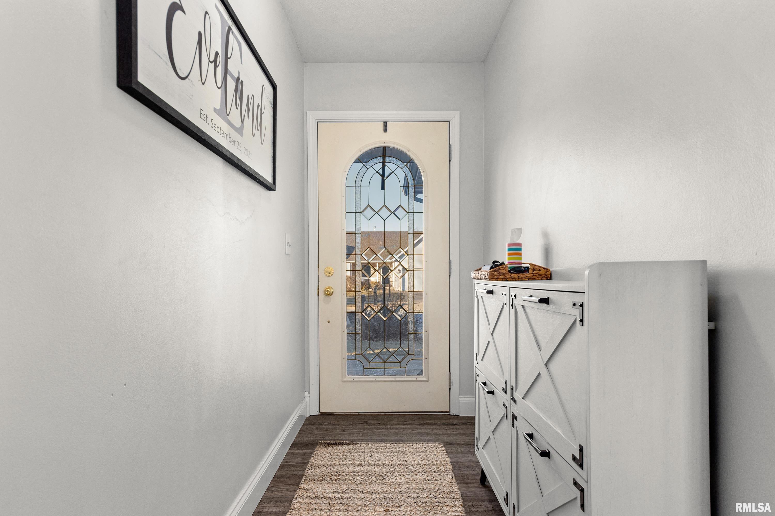 1918 Stoneridge Washington, IL 61571 - Photo 11 of 45