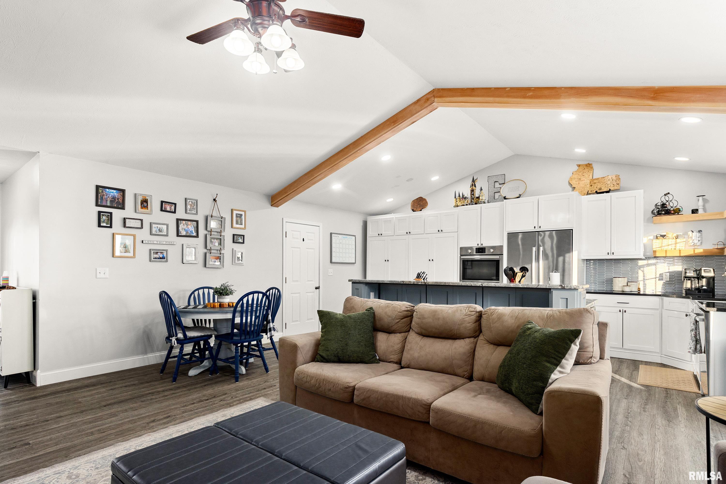 1918 Stoneridge Washington, IL 61571 - Photo 16 of 45