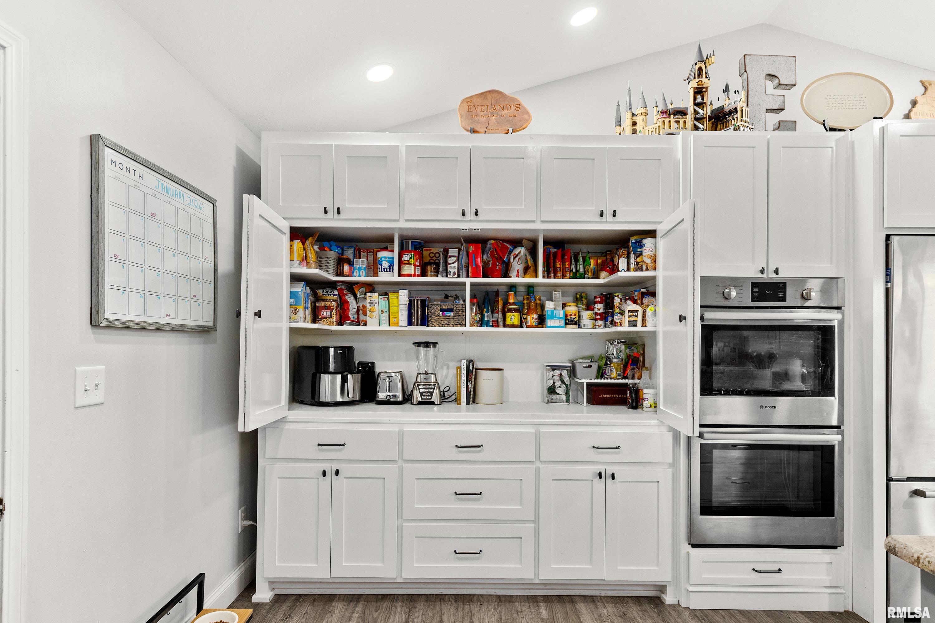 1918 Stoneridge Washington, IL 61571 - Photo 22 of 45