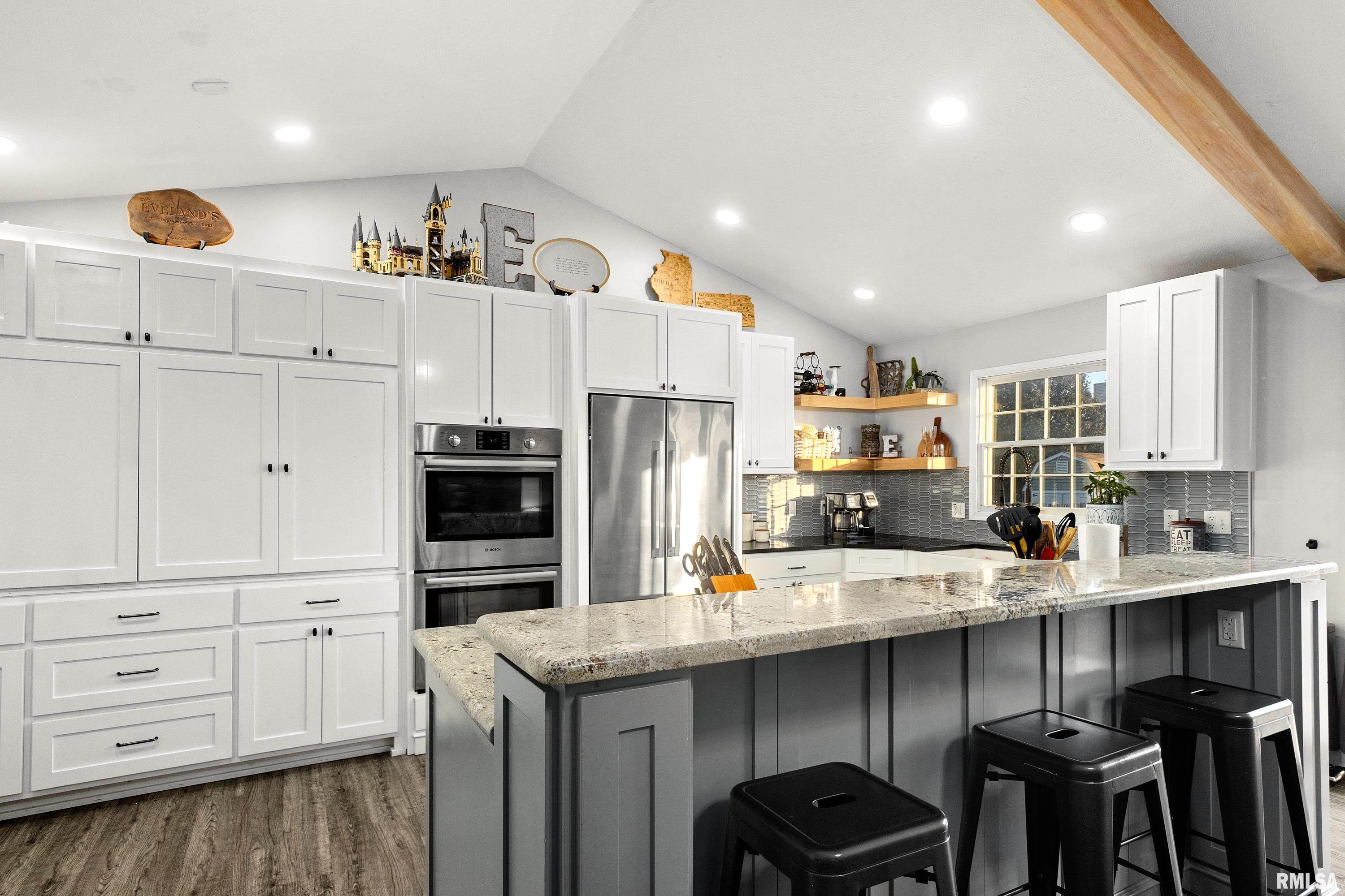 1918 Stoneridge Washington, IL 61571 - Photo 23 of 45