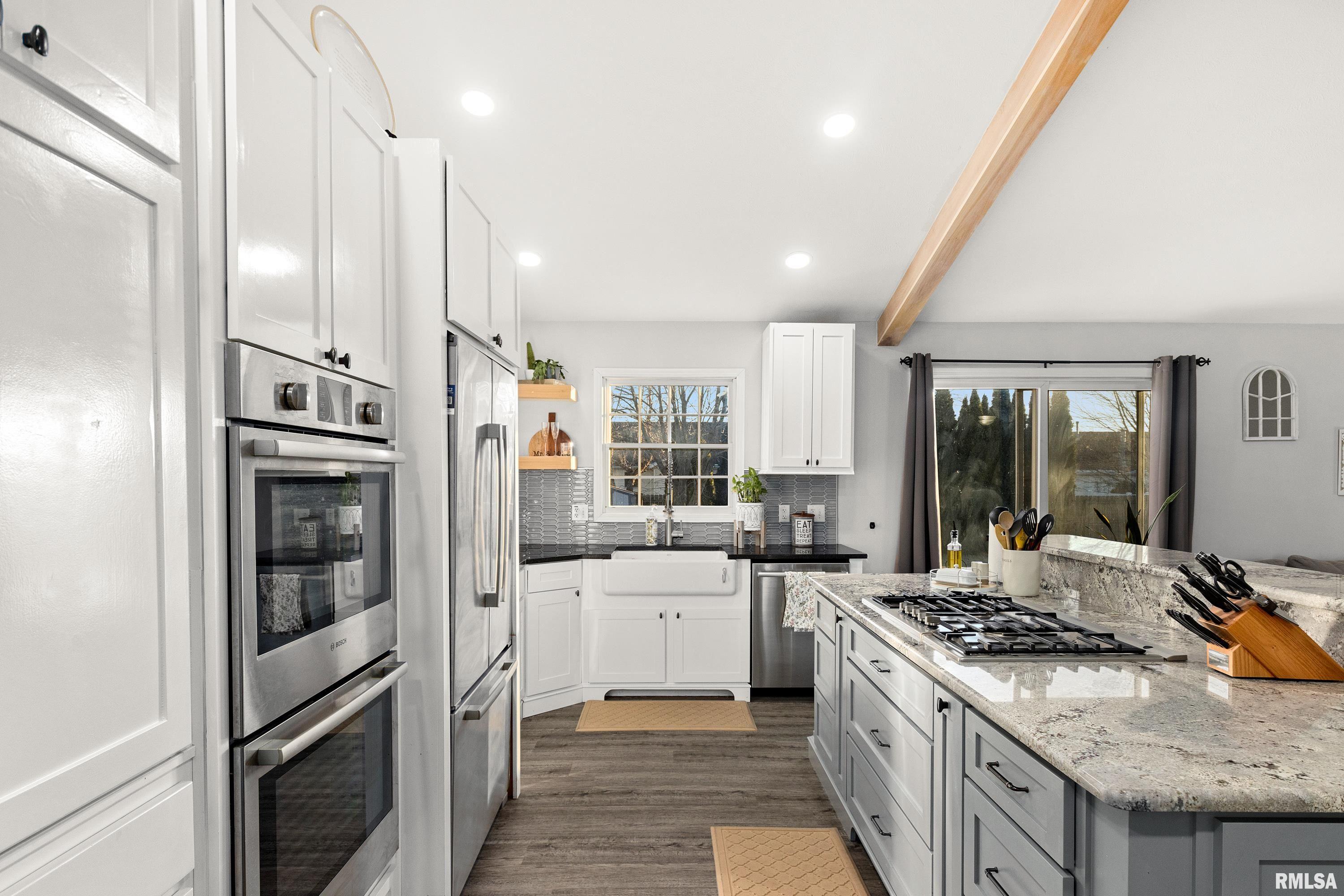 1918 Stoneridge Washington, IL 61571 - Photo 25 of 45