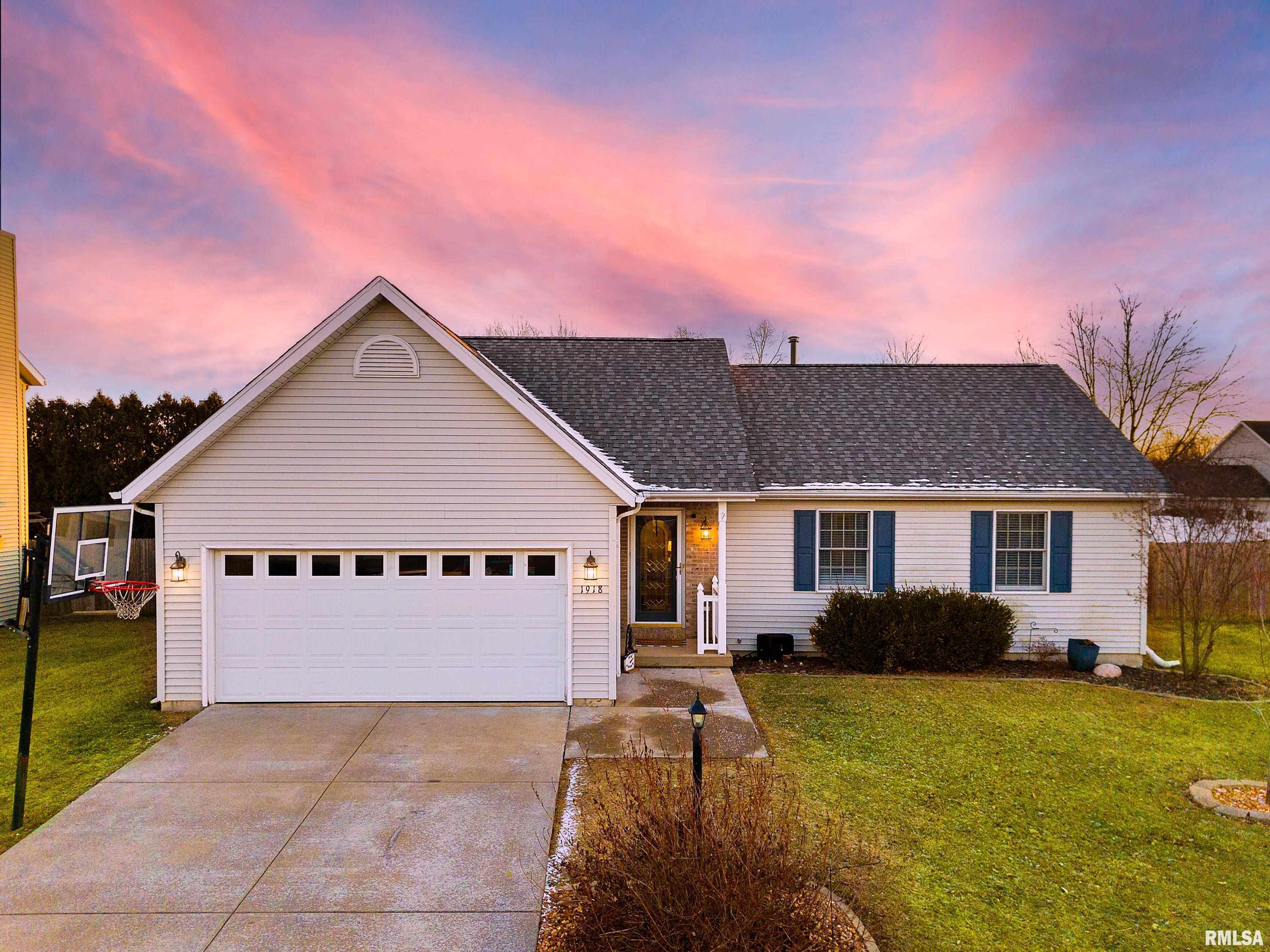 1918 Stoneridge Washington, IL 61571 - Photo 44 of 45