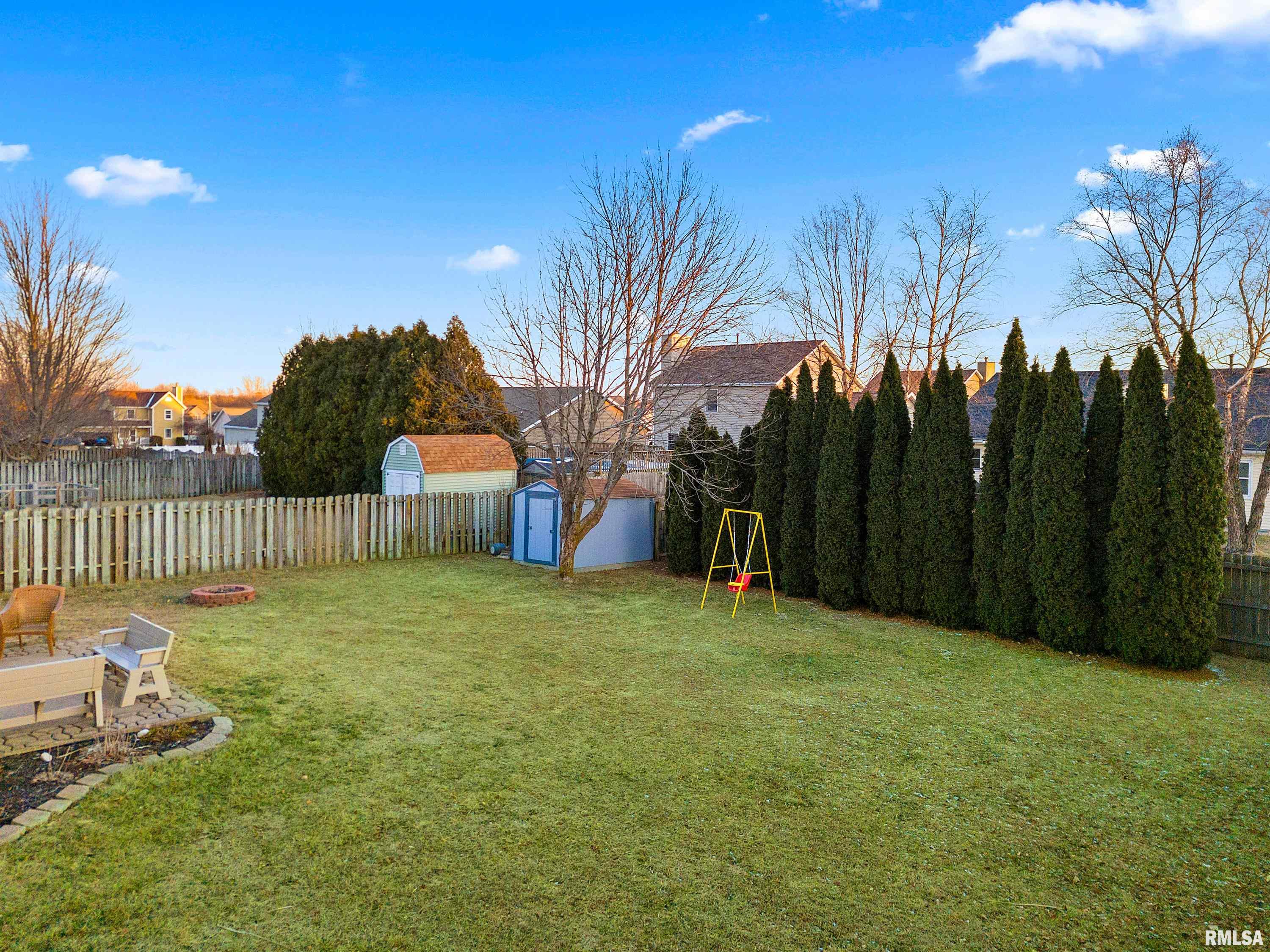 1918 Stoneridge Washington, IL 61571 - Photo 5 of 45