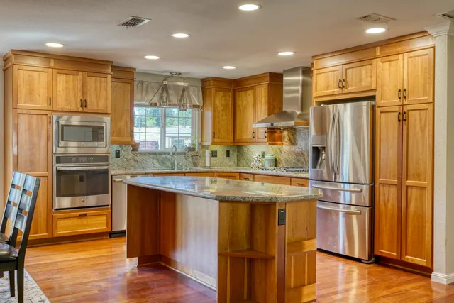 $749,000 | 2440 Otter Trail, Cool, CA 95614