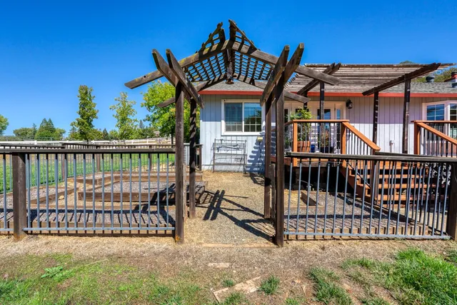 $749,000 | 2440 Otter Trail, Cool, CA 95614