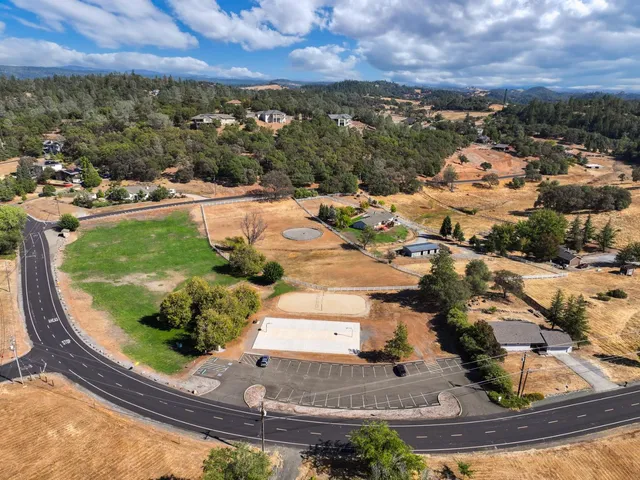 $749,000 | 2440 Otter Trail, Cool, CA 95614