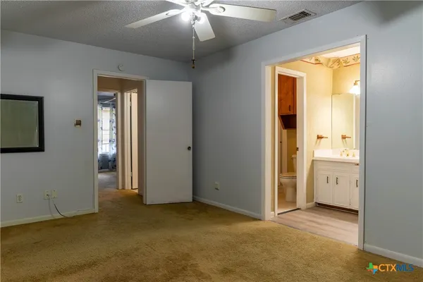 a view of a air conditioner