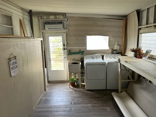 $99,900 | 4915 Winged Foot Avenue, Sarasota, FL 34234