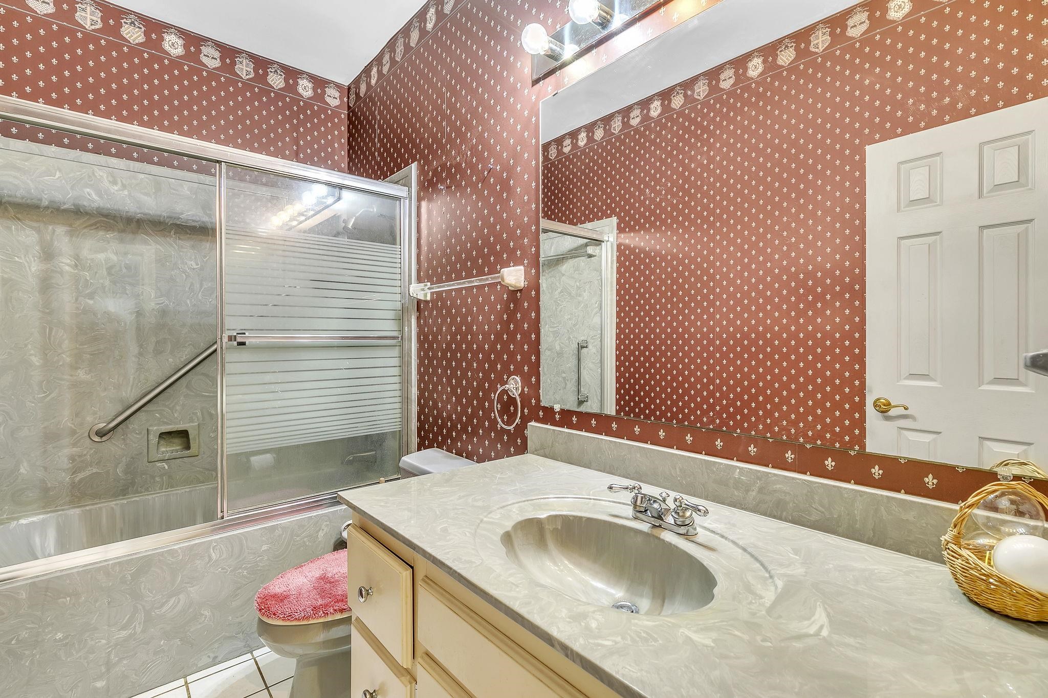 367 Ridgewood Drive Daphne, AL 36526 - Photo 46 of 71 Bathroom