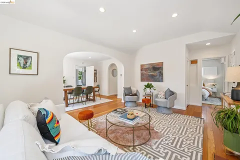 $869,000 | 264 Marlow Drive, Oakland, CA 94605