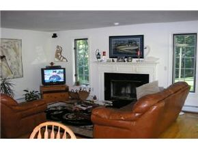 256 Addison Road Goffstown, NH 03045 - Photo 3 of 9