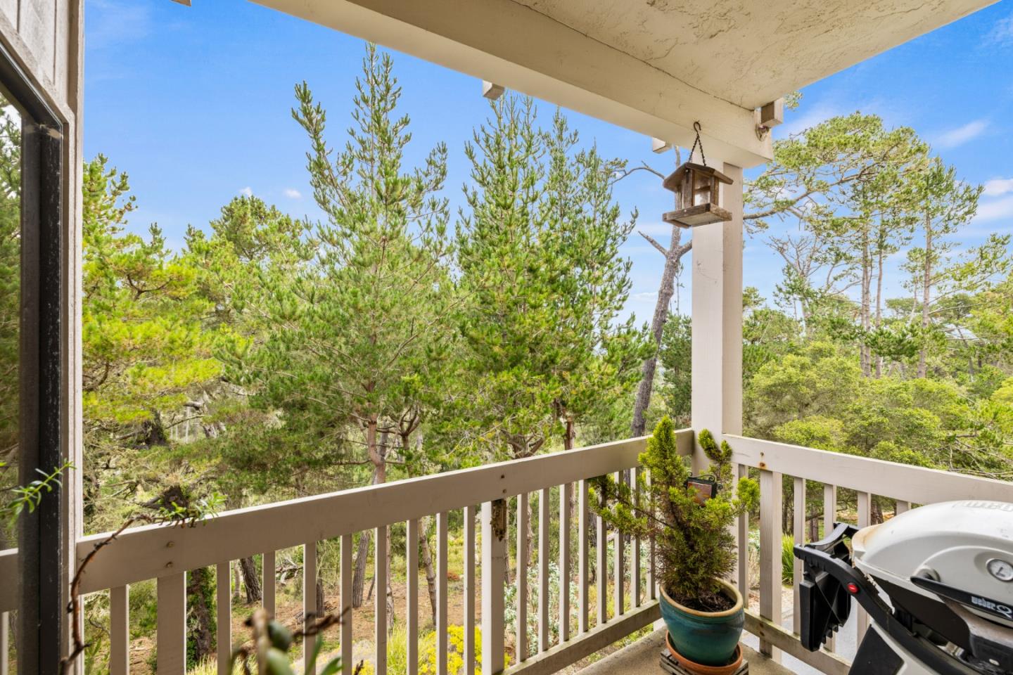 22 Shepherds Knoll Road Monterey, CA 93940 - Photo 7 of 21 a view of a balcony with chairs
