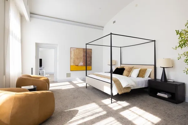 $14,850,000 | 67 Byron Road, Weston, MA 02493