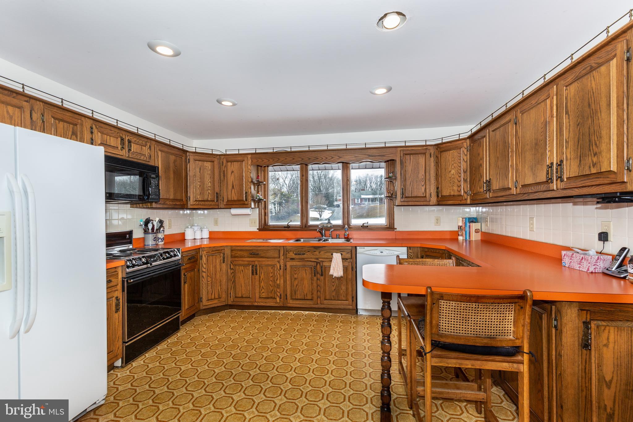 5685 Ridge Road Mount Airy, MD 21771 - Photo 14 of 65 Gallery Image 14