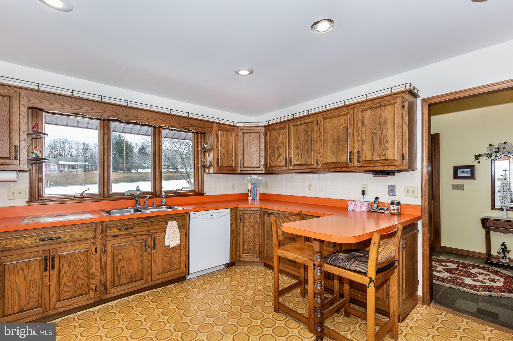 5685 Ridge Road Mount Airy, MD 21771 - Photo 16 of 65 Gallery Image 16