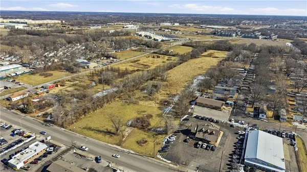 $1,000,000 | 401 North Scott Avenue, Belton, MO 64012