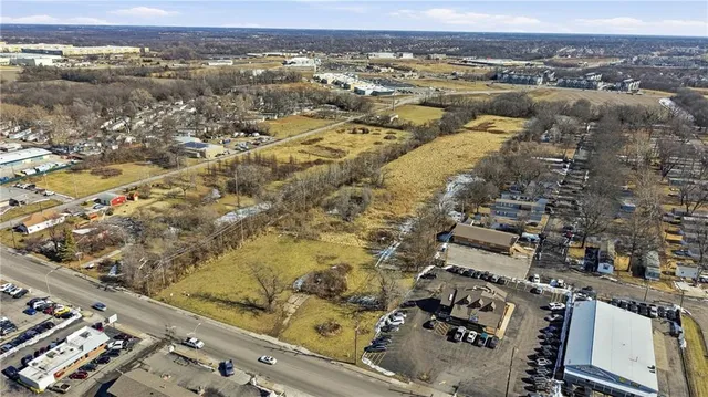 $1,000,000 | 401 North Scott Avenue, Belton, MO 64012