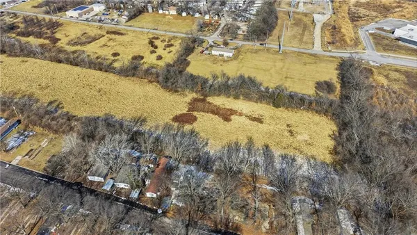 $1,000,000 | 401 North Scott Avenue, Belton, MO 64012
